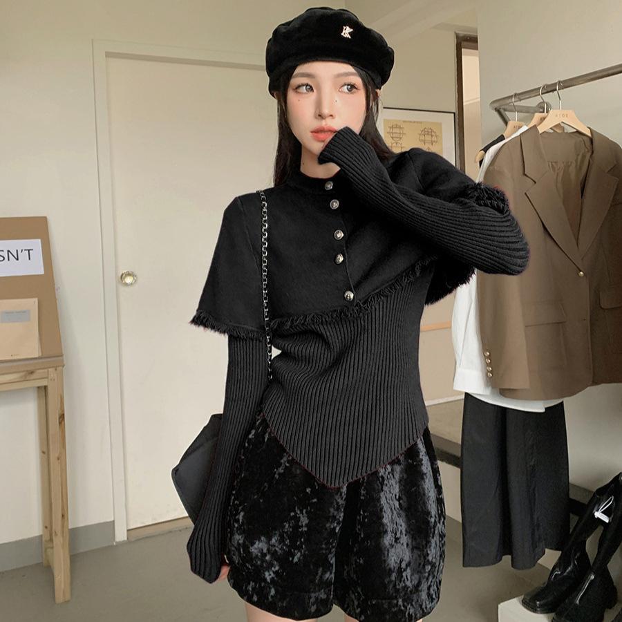 

Gentle suit women s autumn new knitted blouse V-neck knitted sweater high-end salt-sensitive wear two-piece set one size fits all