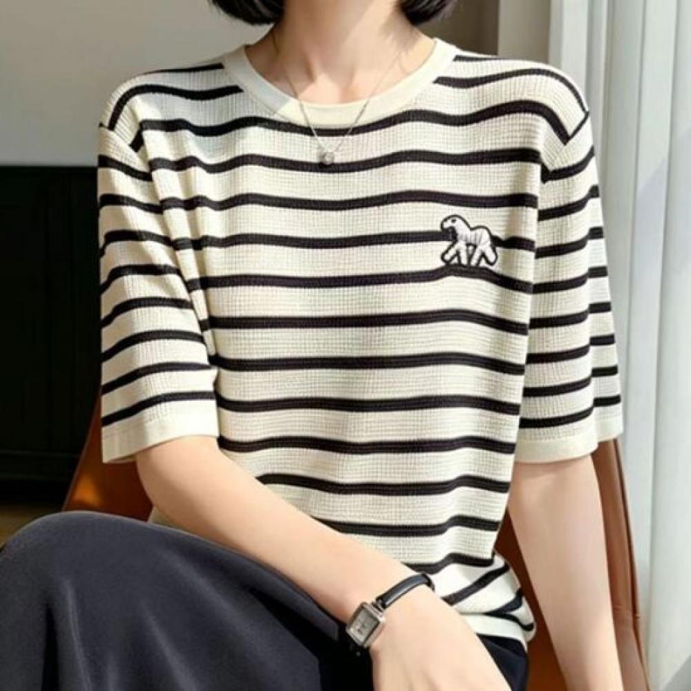 Navava Women KniTTed T shirT wiTh Embroidery poinT 5 poinT Sleeve Nk3721