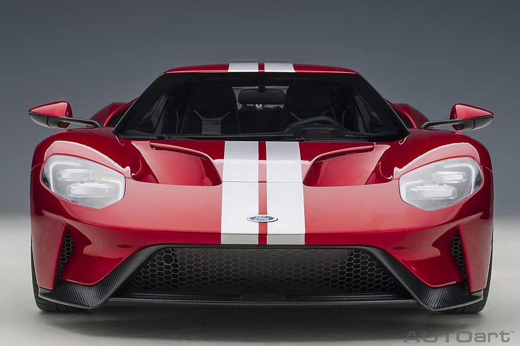 AUTOart Ford GT 2017 Metallic Stripe Finished Product 12106 1/12 Red/Silver