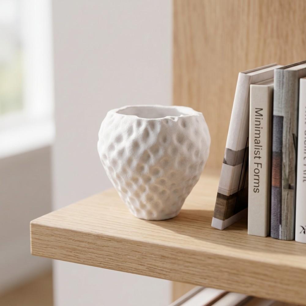 Sweet Strawberry Storage Box Ornaments Mini Plant Pot Cute Fruit Shaped Desktop Planter  Office