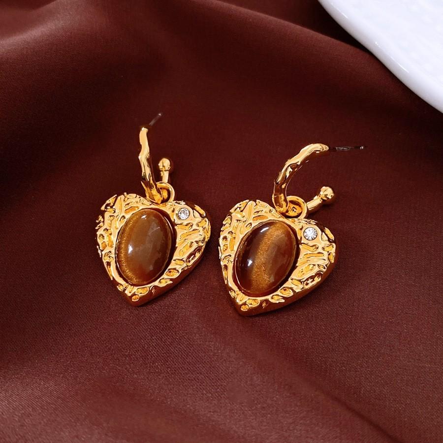 Silver Needle Diamond Oval Pendant Fringed Earrings Medieval Vintage Court Style Stud Earrings Light Luxury Retro Earrings