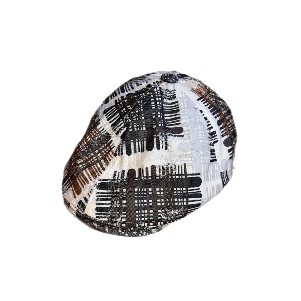 Forward Hat Retro With Featuring Graffiti Print Design And Short Brim For Daily