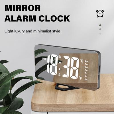 Moderner digitaler Nachttischwecker mit LED-Anzeige, Datums- und Temperaturfunktion, USB-Ladeanschluss für Telefon, leicht ablesbar