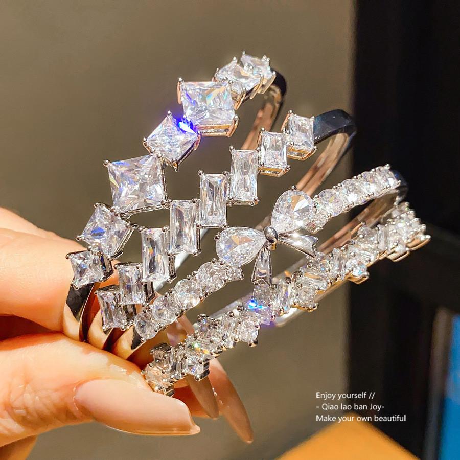 Zircon Square Open Cuff Bracelet With Geometric Design For Elegant Women