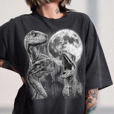 Velociraptor Vollmond Shirt, Dinosaurier Nachthimmel T-Shirt, Prähistorischer Raptor T-Shirt, Dino Liebhaber Geschenk