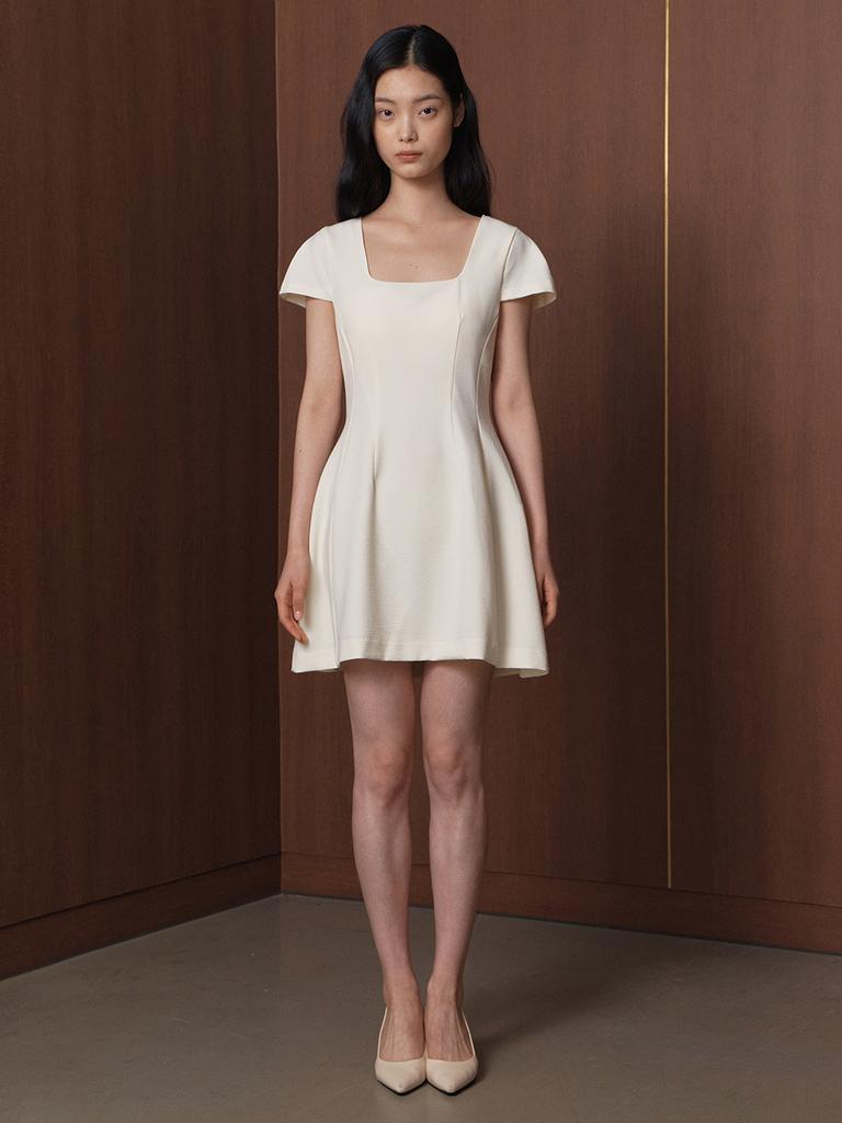 Ganiesong Square Neck Waltz Mini Dress_Ivory