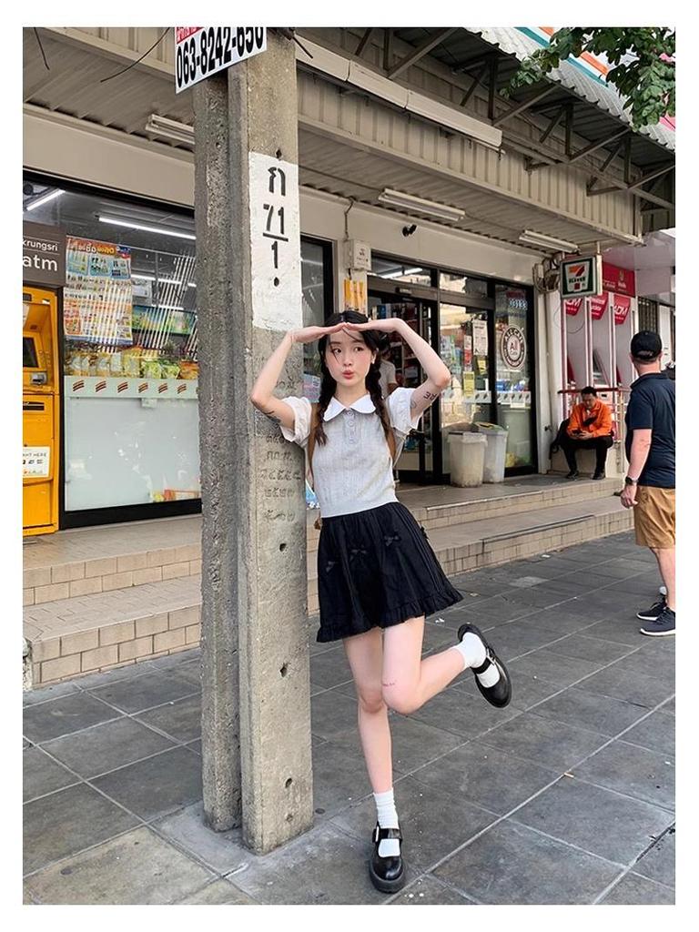 Women's Gray Peter Pan Collar Knit Top – Short-Sleeve, Summer, Fashionable Two-Piece Design