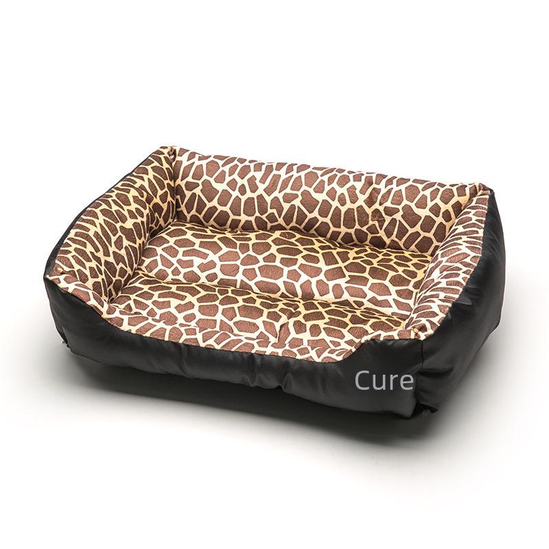 Cozy Winter Semi-Enclosed Cat and Dog Mat – Machine Washable