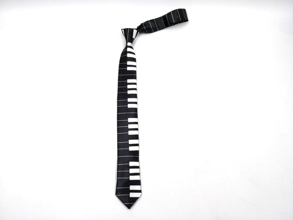 [F NODE] Slim Necktie, Piano Keyboard Pattern, Polyester, Pointed Tip (Black)