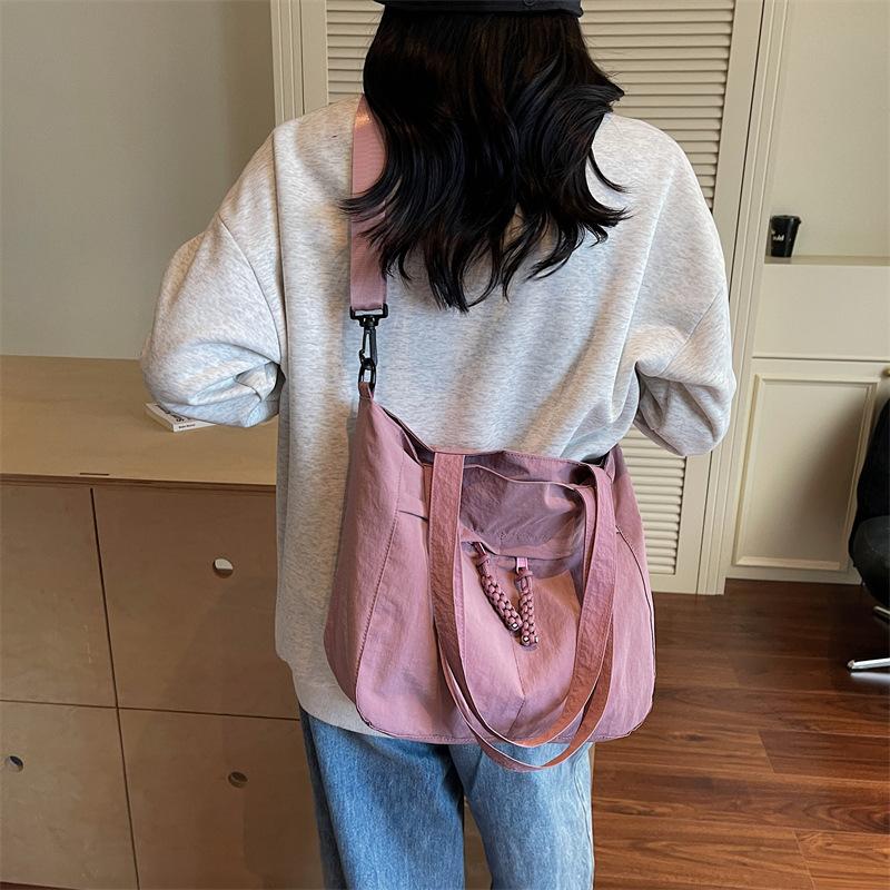 2025 New Japanese Mori Literary and Artistic Style Large-capacity Light and Soft Cloth Bag Casual Solid Color Tote Bag Shoulder Bag