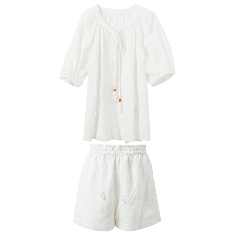 

Butterfly Embroidered Tie-Neck Shirt & Shorts Set M