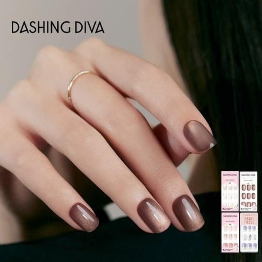 

*Autumn Sensual Nail 4-piece set