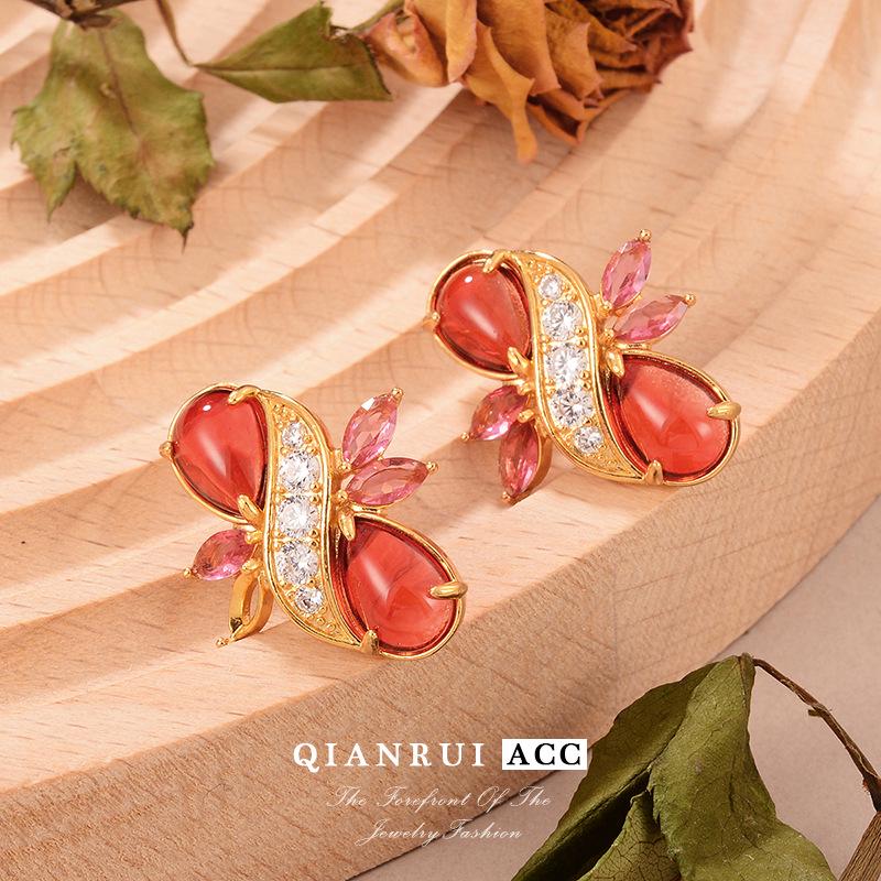 

Elegant Twist Row Diamond Stud Earrings - S925 Sterling Silver for Women