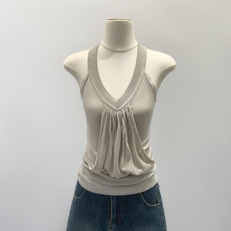 Design-Conscious Pink Pleated Halter Neck V-Neck Open-Back Slim Camisole for Women - New 2026 Summer Style