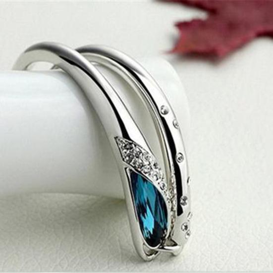 Bracelet Elegant Skin-friendly Rhinestone Fashion Bracelet Bangle for Dating