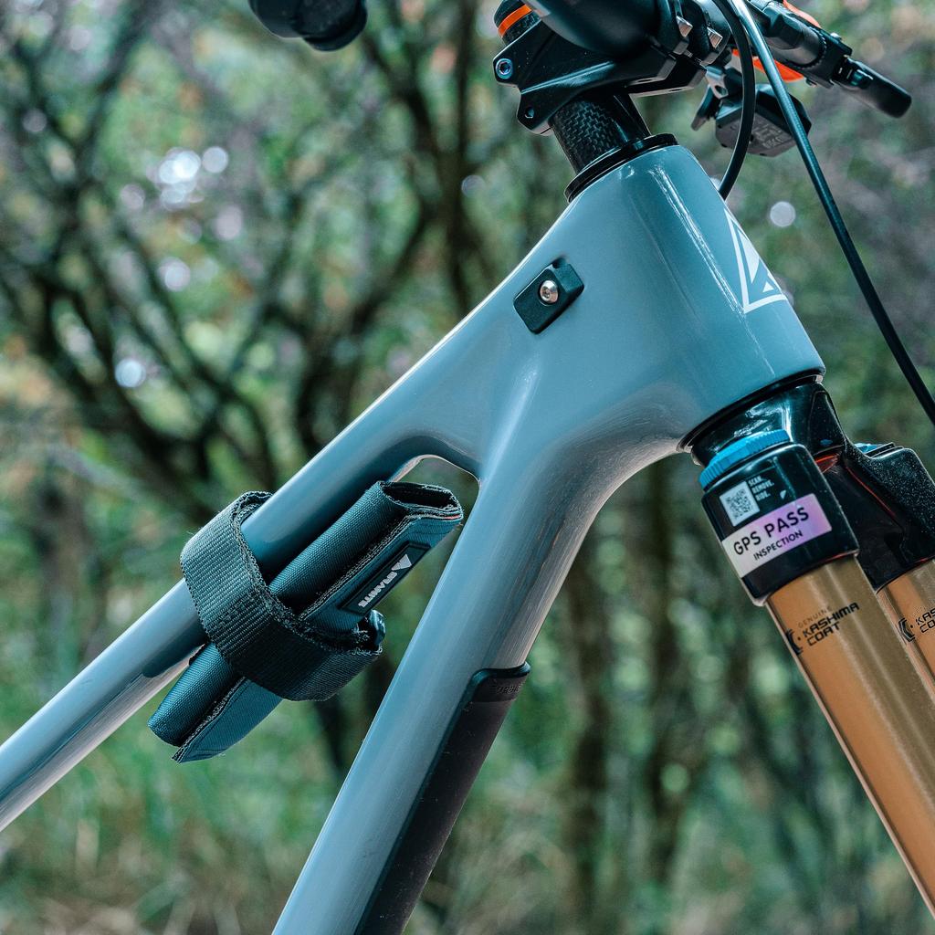 Granite Rocknroll TQ Torque Ratchet Bike Tool Kit Bike Kit with 10 Tool Bits and Extension Portable Torque Ratchet Tool Kit for Mountain Road and