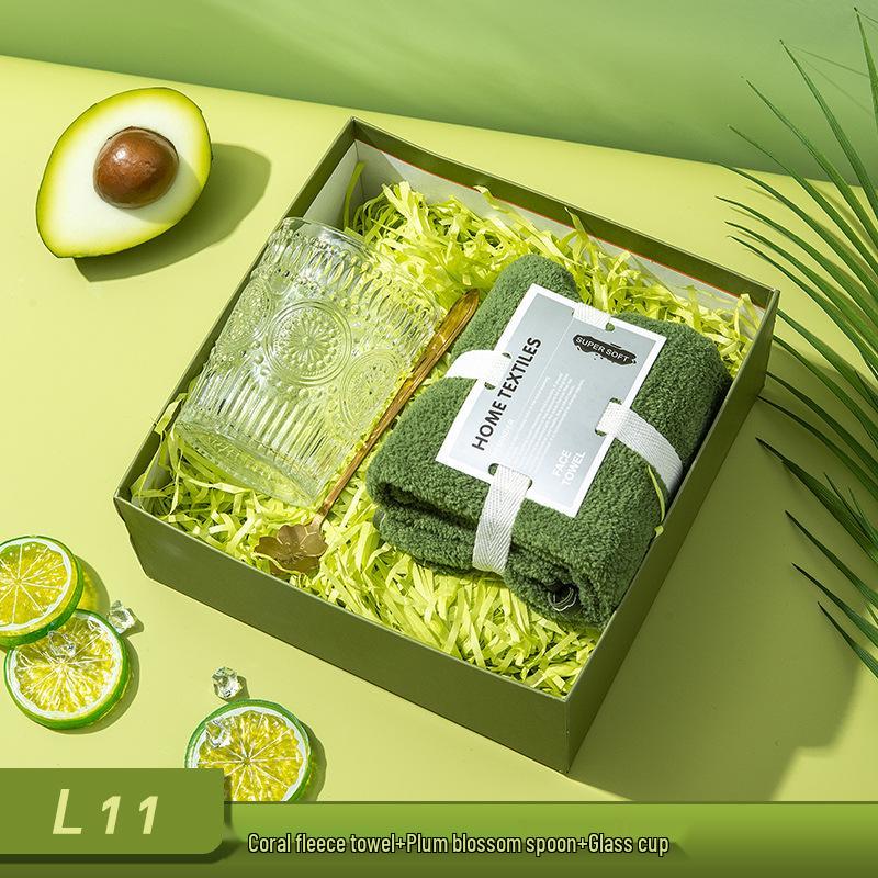 Практичный подарочный набор: Стакан для воды и полотенце для сотрудников, клиентов и мероприятий