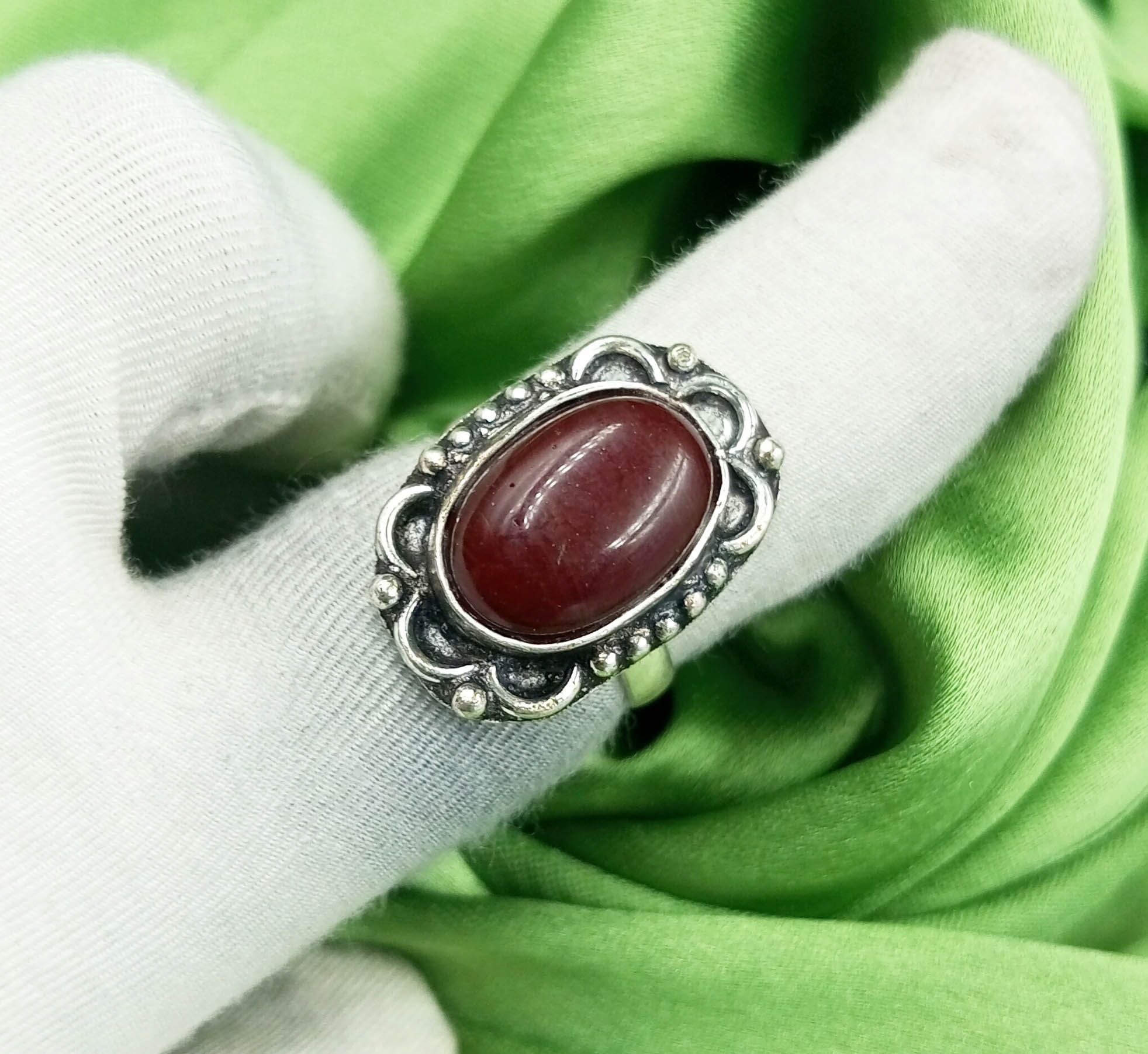

Red Jasper Gemstone 925 Sterling Silver Plated US SZ 6 Ring MM-R209