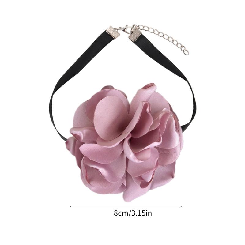 Gothic Fabric Flower Choker Necklace Exaggerated Floral Pattern Pendant Clavicular Chain Charm for Parties and Weddings