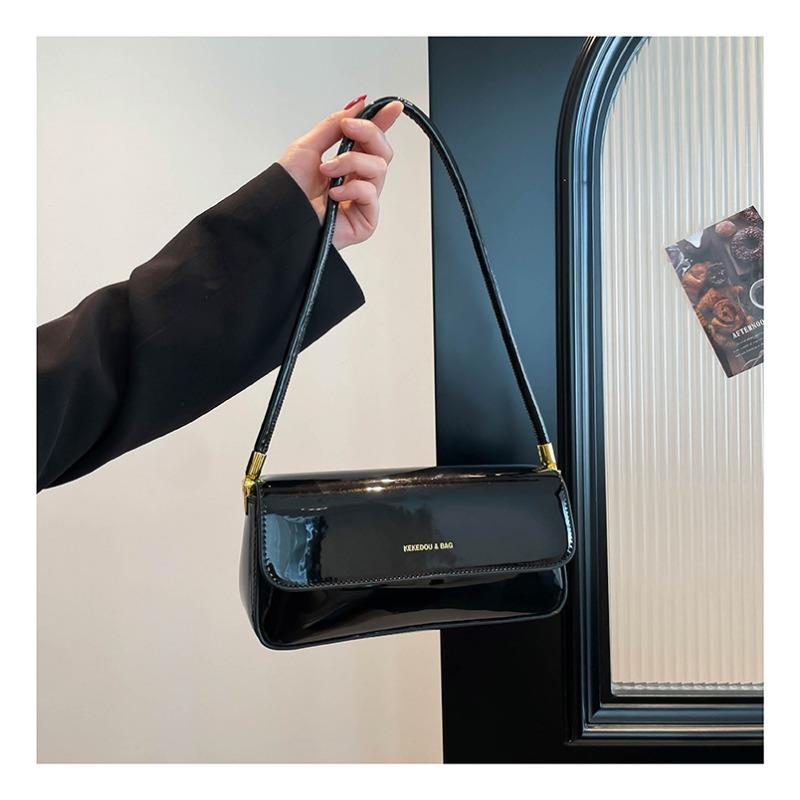 Patent Leather Glossy Small Square Bag Women's Summer New Niche Design Underarm Bag Simple Texture Messenger Bag