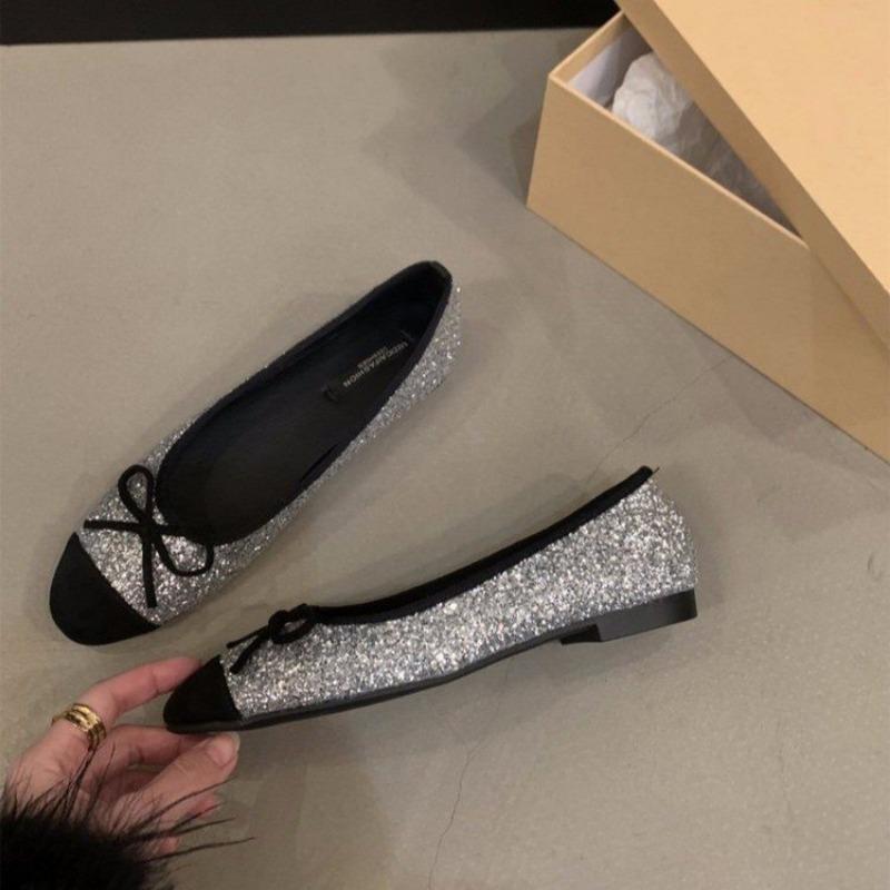 Women's Single Shoes Spring New Round Head Light Mouth Color Sequin Fabric Butterfly Knot Soft Sole Non-slip Flat Shoes