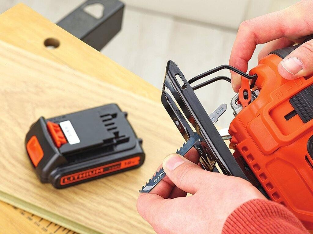 Black & Decker BDCJS18 Pendulum Jigsaw