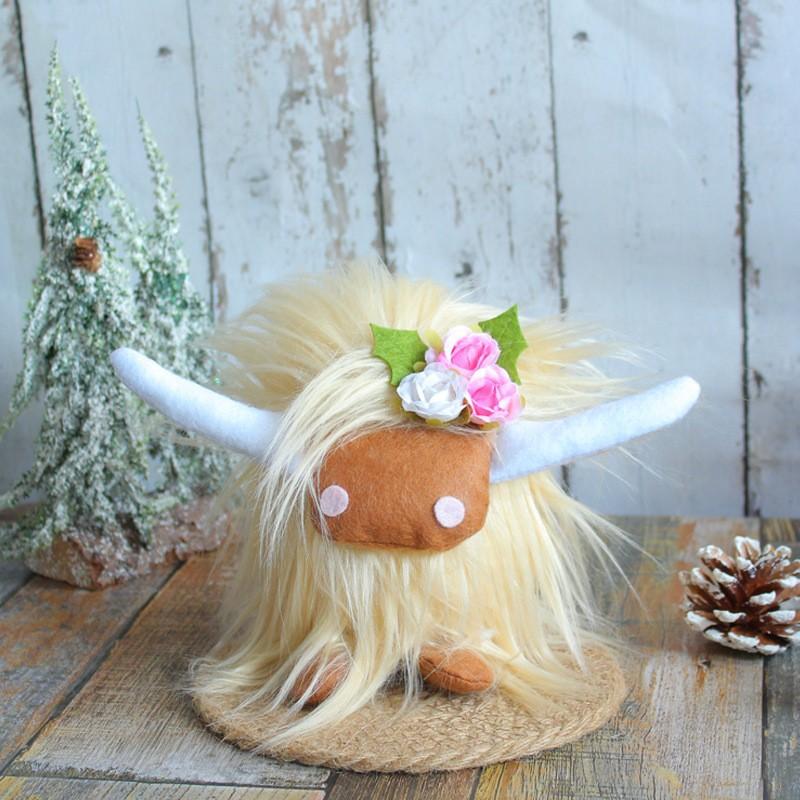 

Zhongran Scottish Highland Cattle Doll Long Hair Cow Toy Doll Ornament Party Props Farmhouse Style Decoration 15cm
