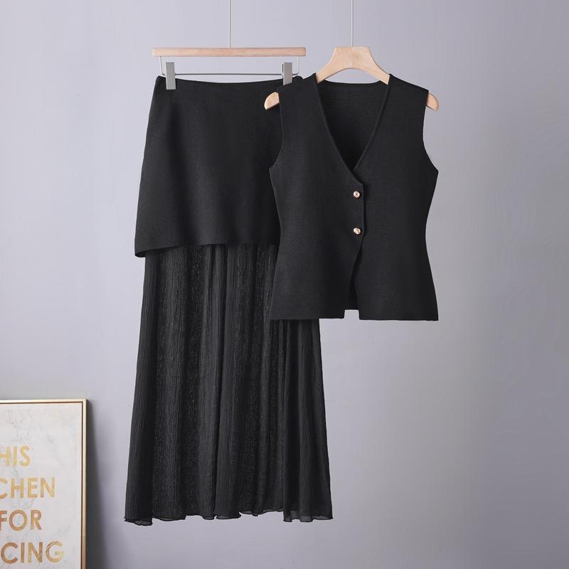 2026 new Korean style summer collar short-sleeve fashionable loose versatile slimming high-waisted knit skirt set for women