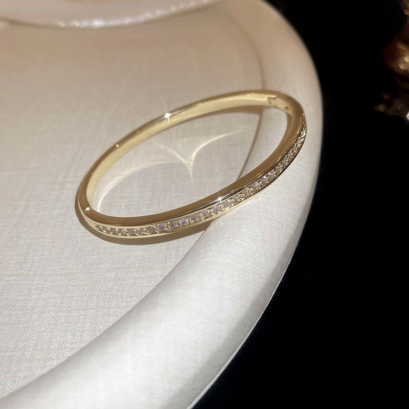 Элегантный Блестящий Круглый Браслет-Браслет - Роскошный Высококлассный Браслет для Универсального, Шикарного Повседневного Ношения