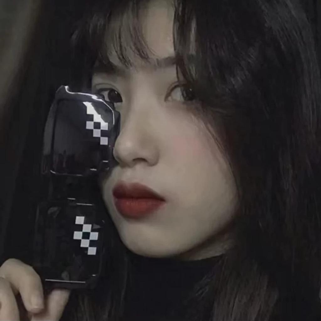 LEISURE CLUB Mosaic Sunglasses, Cosplay Glasses, Birthday Props, Unisex, Funny Pixel Fashion Party Supplies