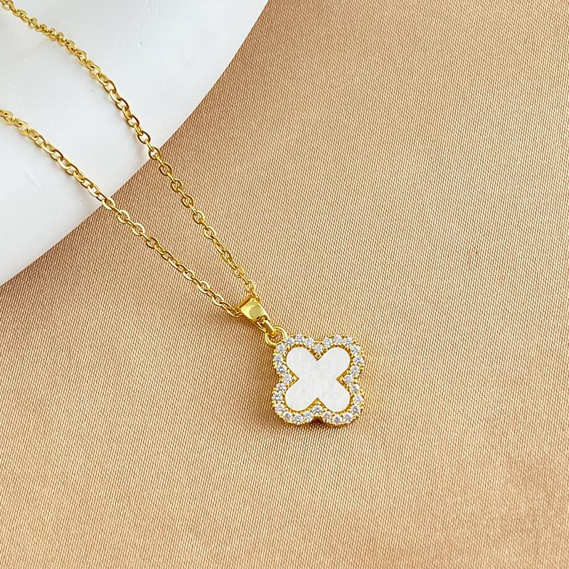 Micro inläggningar fyra blad gräs hänge halsband hög kvalitet Neckchain