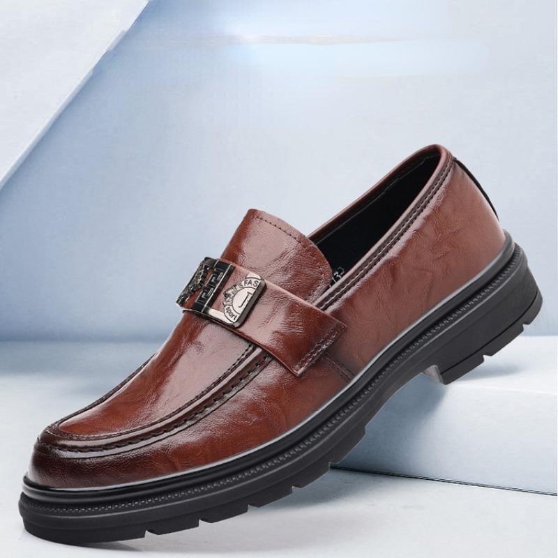 Fashion Leather Loafers Men Casual Shoes Business Brand Men Moccasins Breathable Slip On Driving Shoes Top Grade Luxury Man Men Italian