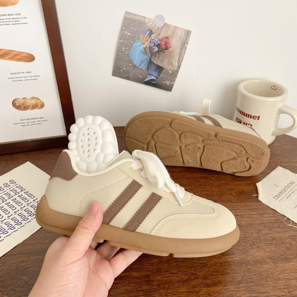 Round head board shoes women's autumn new versatile niche student sports little white shoes