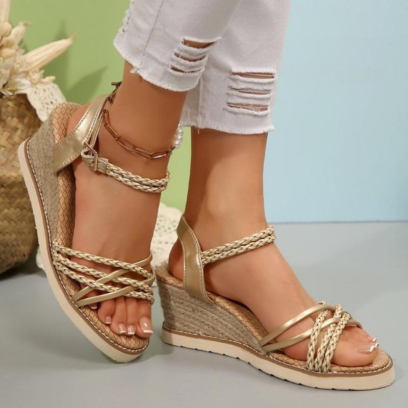 Large-sized Sandals One-line Shoes Buckle Shoes Casual Sandals for Women