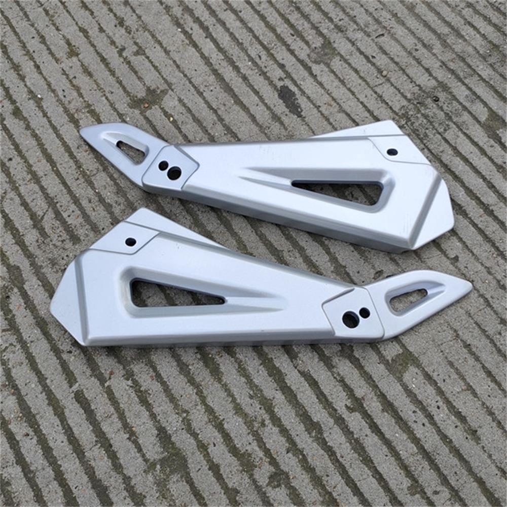 

Motorcycle Rear Pedal Aluminum Triangle Board Footrest Bracket For Suzuki EN125 EN125-2A HJ125-7A EN 125 125cc Left and right