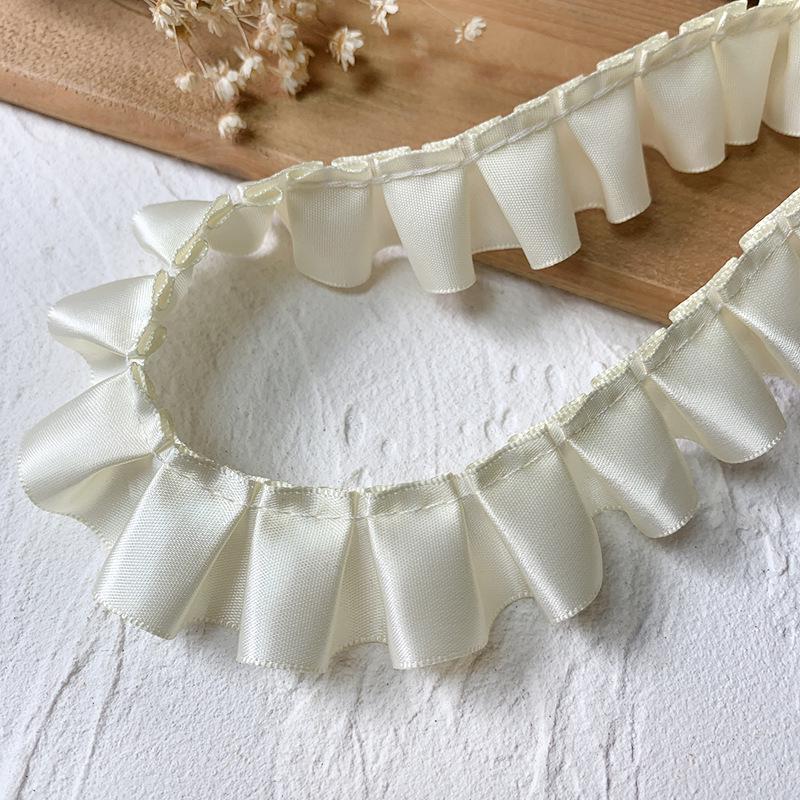 High-Quality 2.5cm Pleated Lace Woven Polyester Ribbon for Clothing and Cuff Decoration