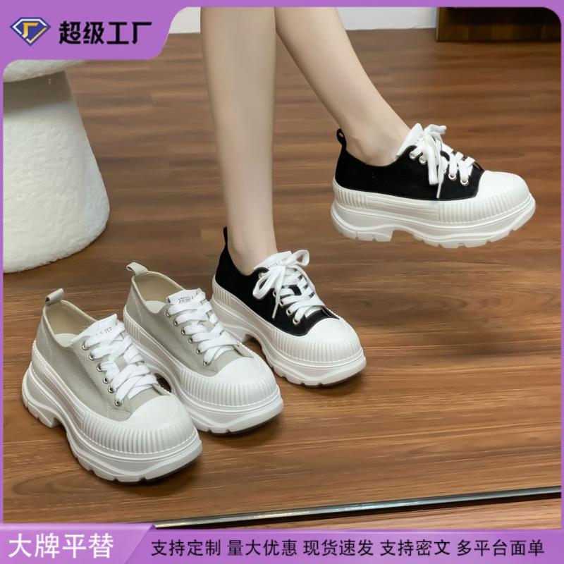 platform-soled muffin shoes women's small height increase versatile casual sports shoes women's school style French canvas lace-up women's shoes