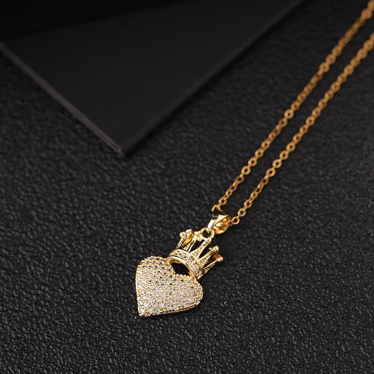 Metal Heart Crown Collarbone Necklace Hip Hop Pendant Necklace For Women Luxury Chain Accessory