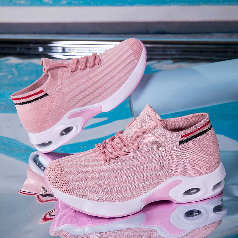 Fashion PU Leather With Lacing Casual Shoes For Women Woman Low Boots Designer Luxury Woman Sneakers Sport Aestthic Loffers School