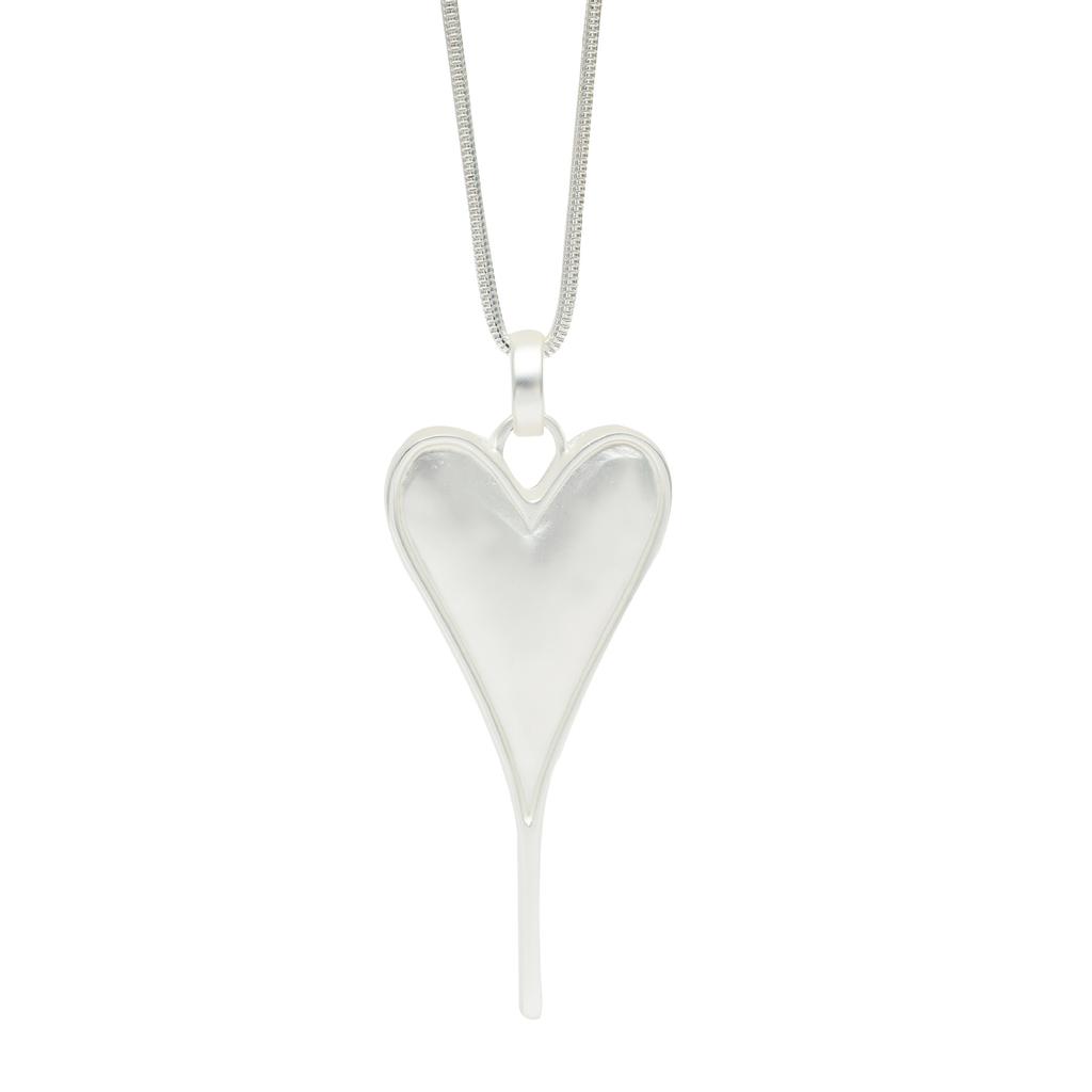 European and American new women's heart-shaped long sweater chain necklace fashion trend versatile metal accessories