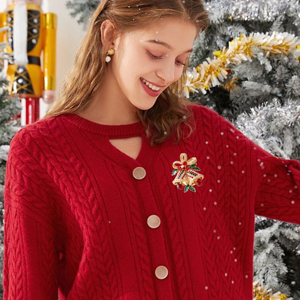 1PCS Christmas Reindeer Brooch Alloy Rhinestone Design Women Fashion Pin Holiday Party Gift Jewelry Accessory New Style