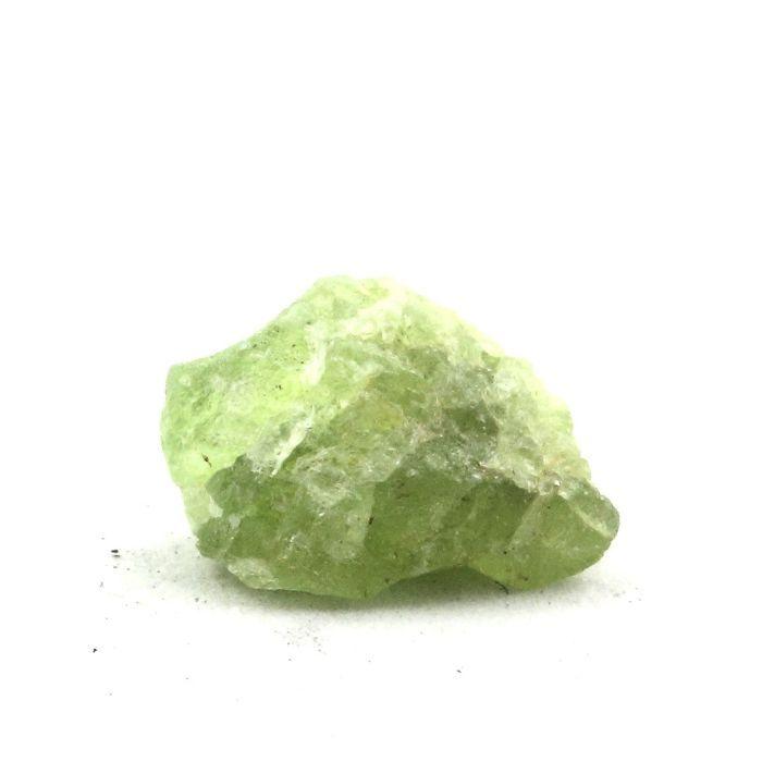 Pierres et Minéraux. Peridot. 4.78 ct. Almklovdalen, Vanylven, Norvège.
