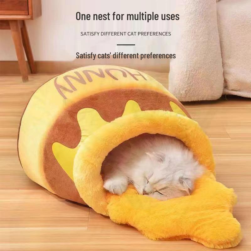 Cozy Semi-Enclosed Winter Nest for Cats & Dogs with Washable Mattress & Free Sleeping Pad