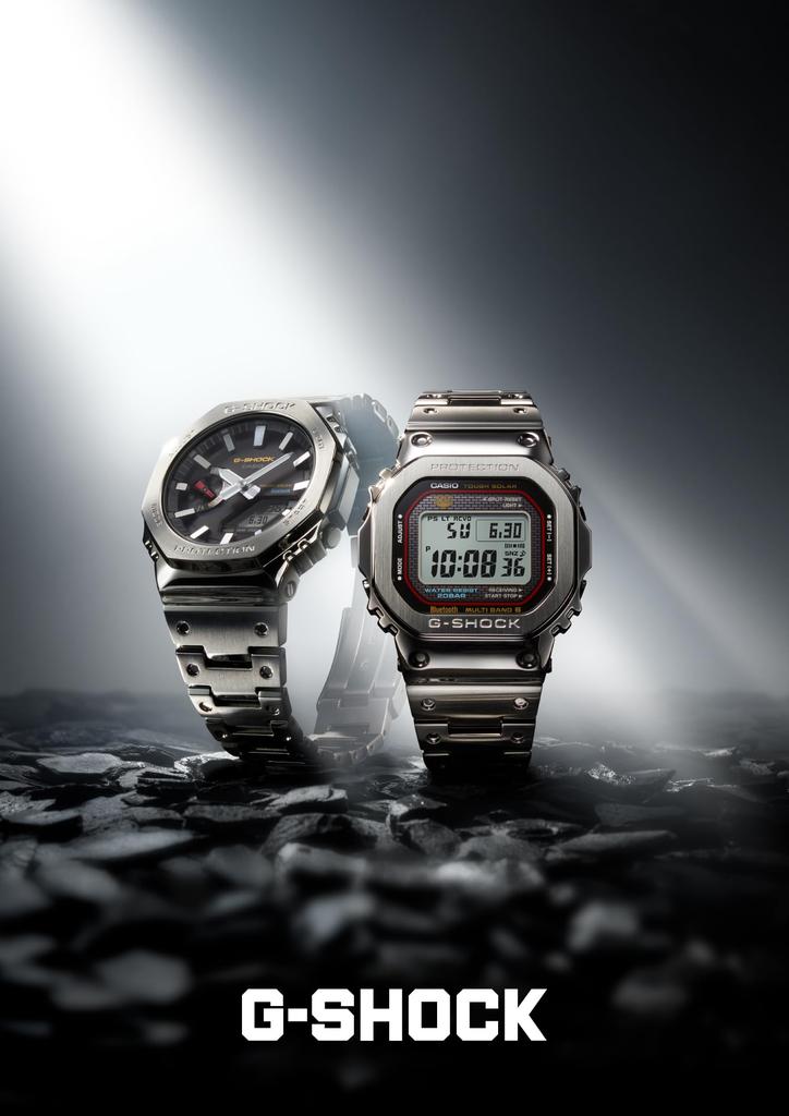 Casio G-Shock Watch GMW-B5000D-1CJF, Men's Silver, Bluetooth-Equipped, Full Metal, Solar-Powered, Radio-Controlled, Authentic Japanese Product