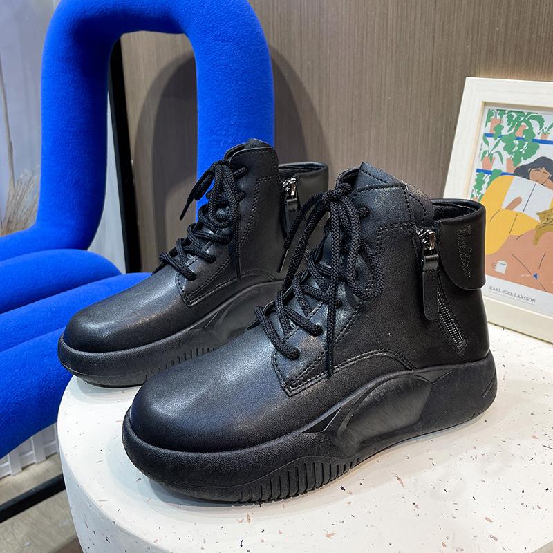 

Бархатные высокие кожаные туфли женские новые осенне-зимние недорогие маленькие белые туфли нишевые универсальные повседневные короткие ботинки с мягкой подошвой 38