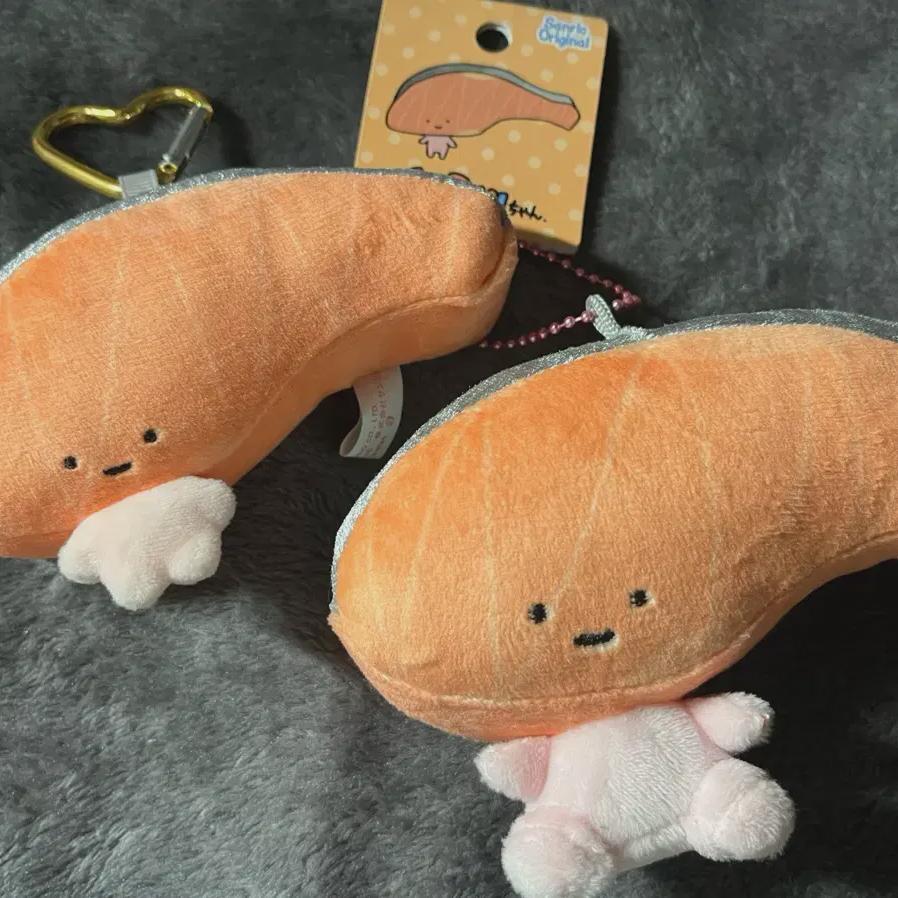 

Базовая и мини-партия талисманов Sanrio Kirimichan