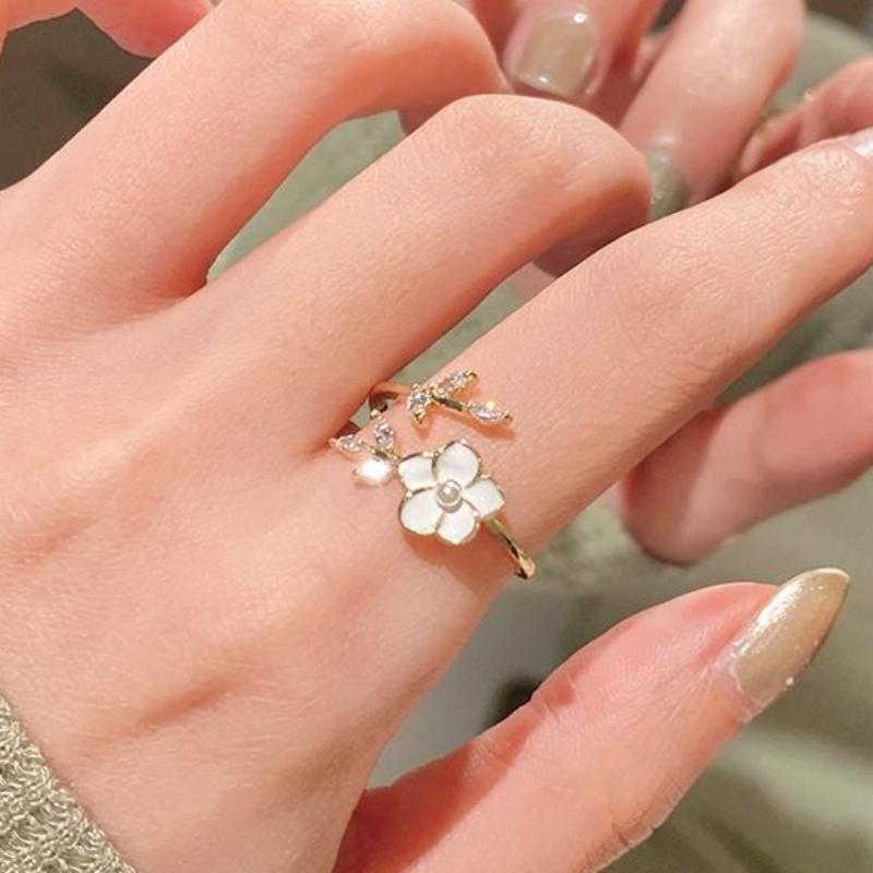 2026 Camellia Open Ring Women's Simple Minimalist Design Niche Senior Sense Adjustable Index Finger Fashion Hand Jewelry