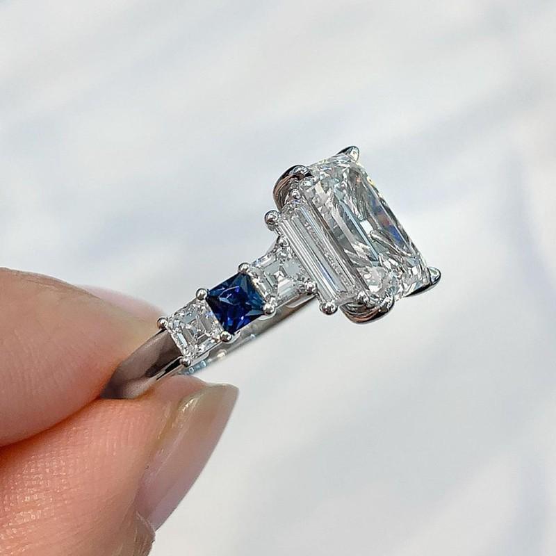 Timeless Style Women Rectangle Cubic Zirconia Rings for Weddign Engagement Accessories Simple and Elegant Female Jewelry