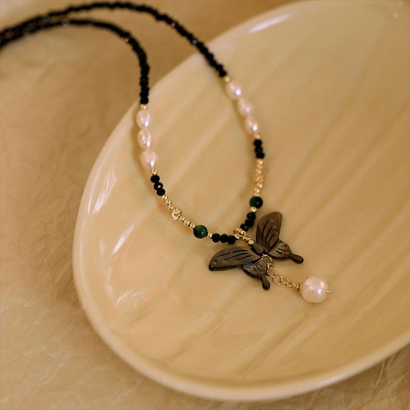 Freshwater Pearl Choker Necklace with Mother-of-Pearl Butterfly Design