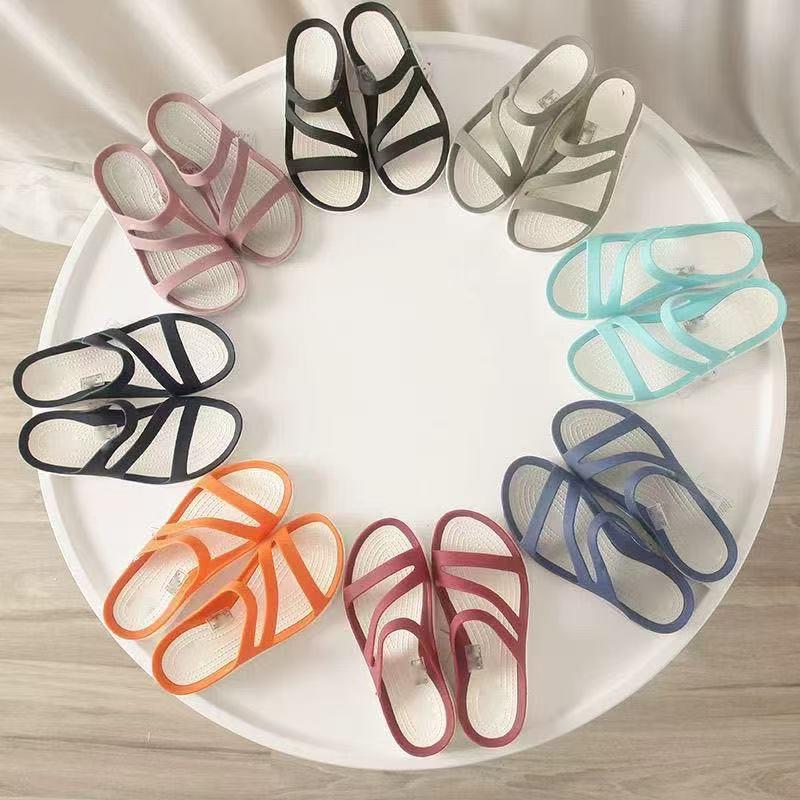 Women's Trendy Cross-Wrap Soft Sole Outdoor Beach Slippers
